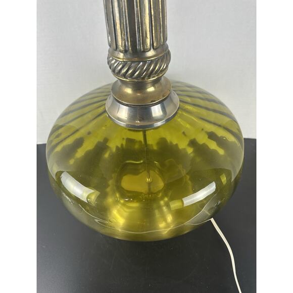 VTG 1970'S Mid Century Hollywood Regency Green Optic Glass Table Lamp Tested - Picture 4 of 8